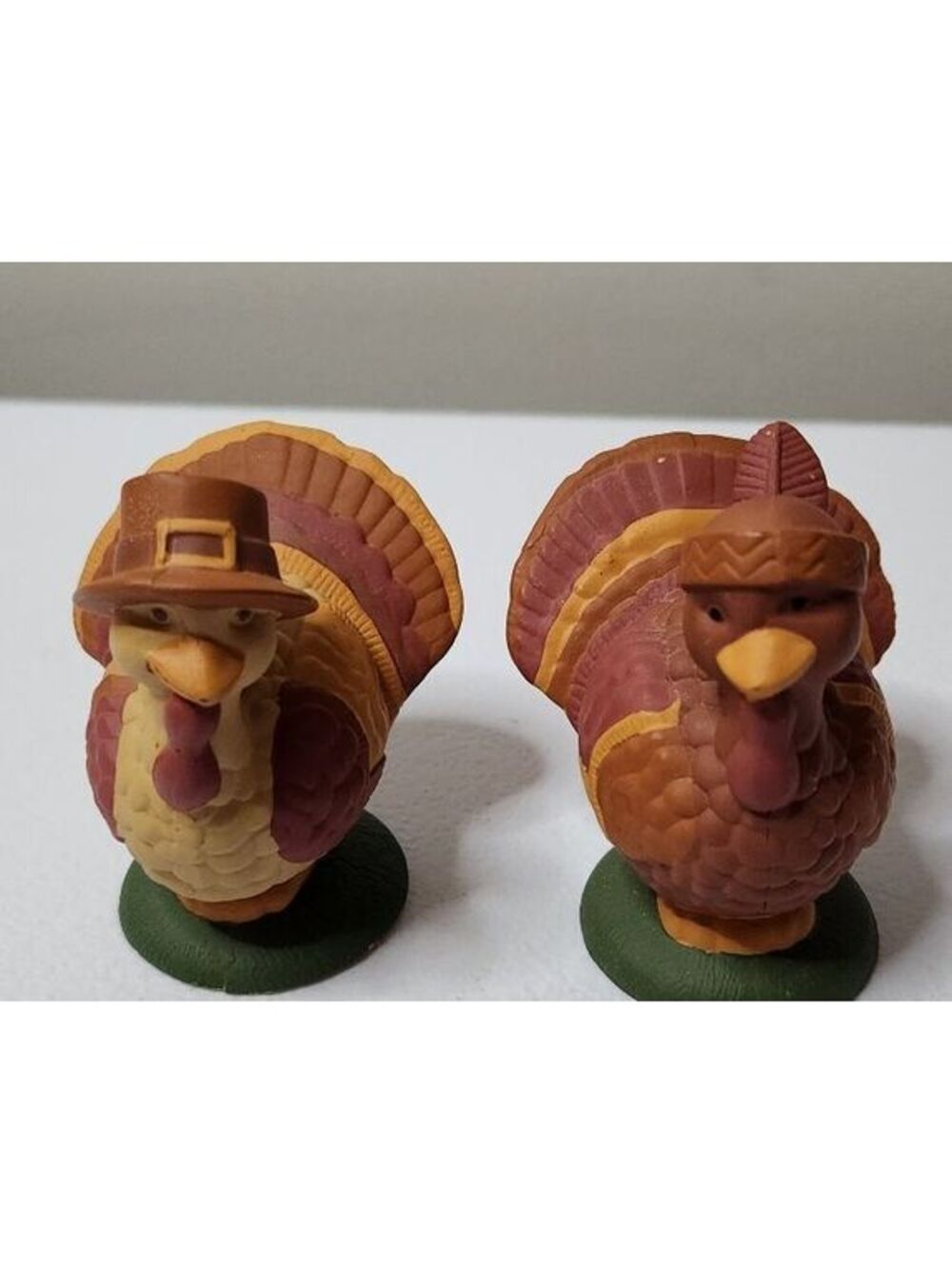 Turkey Salt and Pepper Shakers-Avon